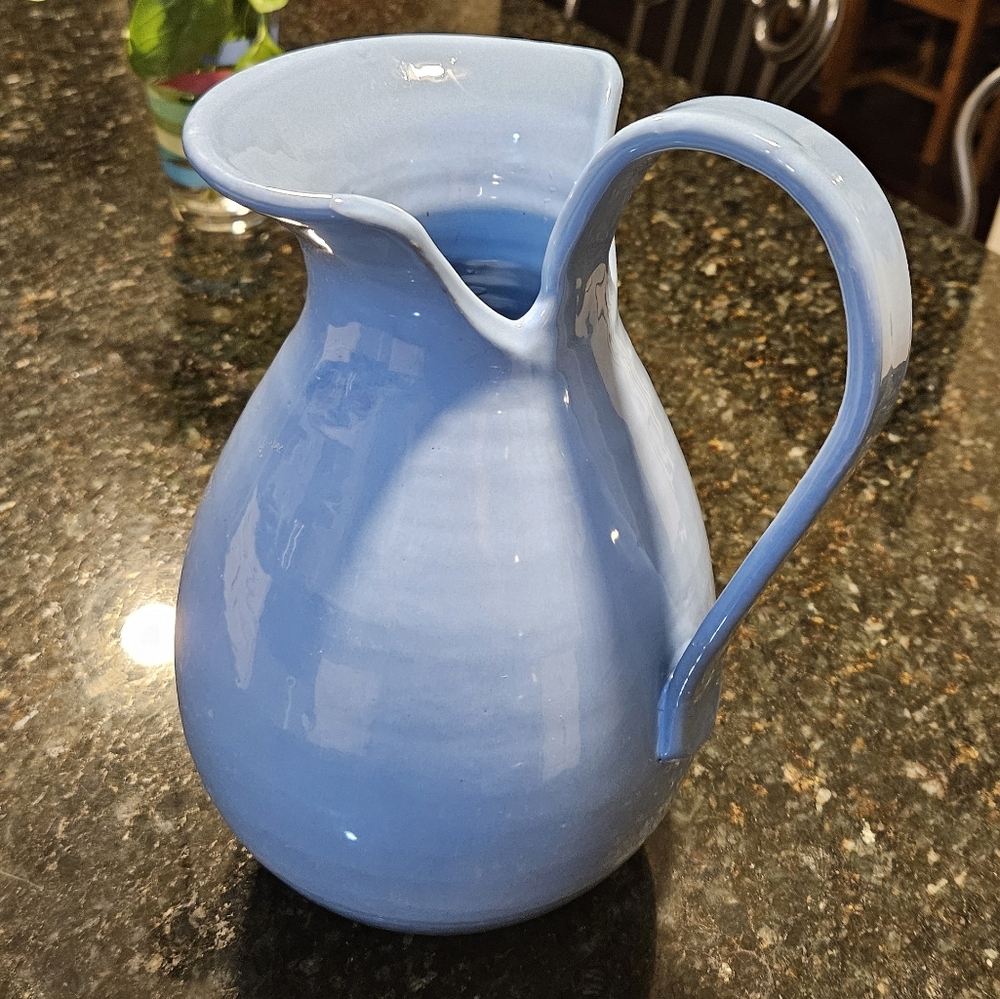Italian Contemporary Large Wide Spout Pitcher 🇮🇹 Hand Crafted